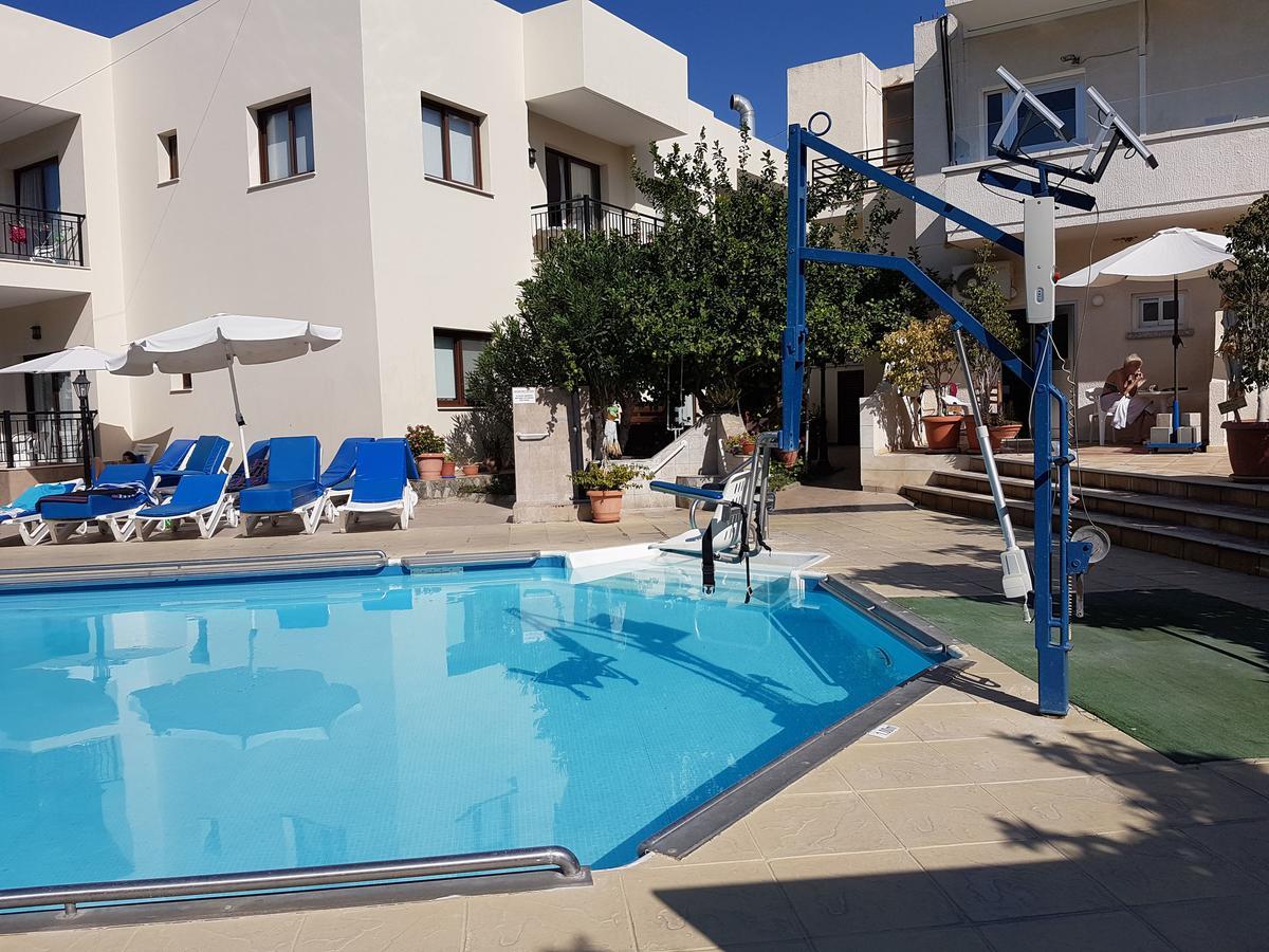 C & A Hotel Apartments Polis Екстер'єр фото